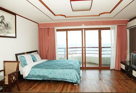 Seaside House Pension Seogwipo Quarto foto