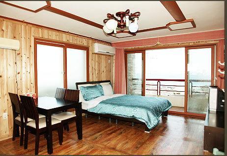 Seaside House Pension Seogwipo Quarto foto